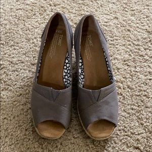 Toms Wedges
